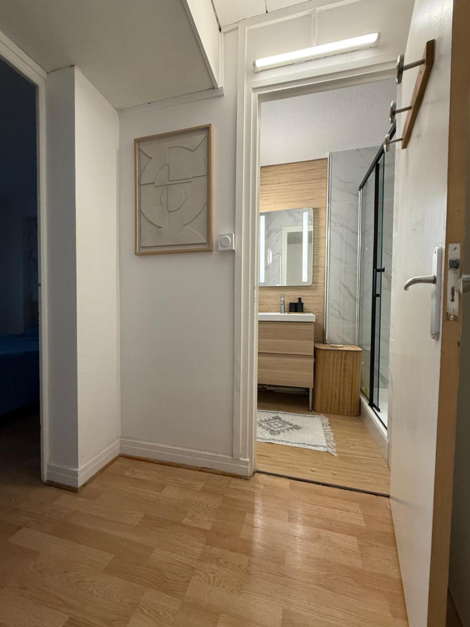 Ferienwohnung Superbe Duplex Avec Parking Gratuit Grenoble Exterior foto